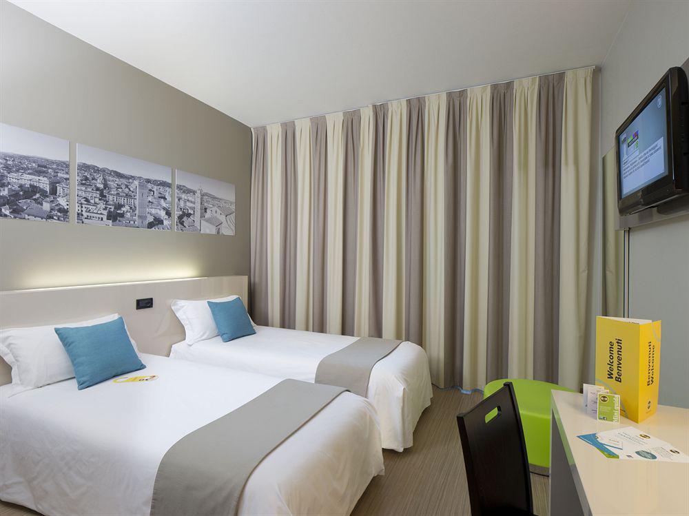 B&B Hotel Равенна Экстерьер фото